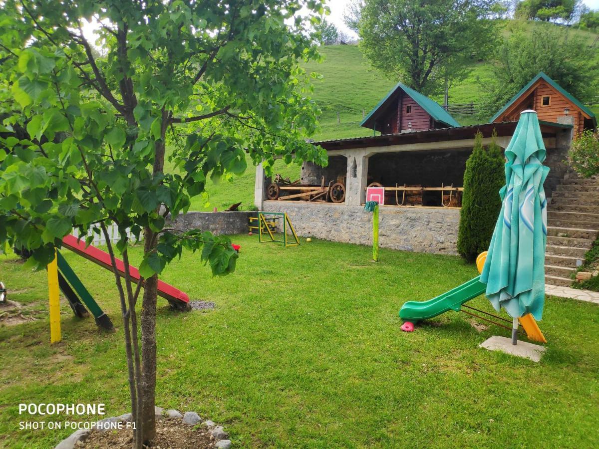 Bungalovi Vukovic Mojkovac Ngoại thất bức ảnh
